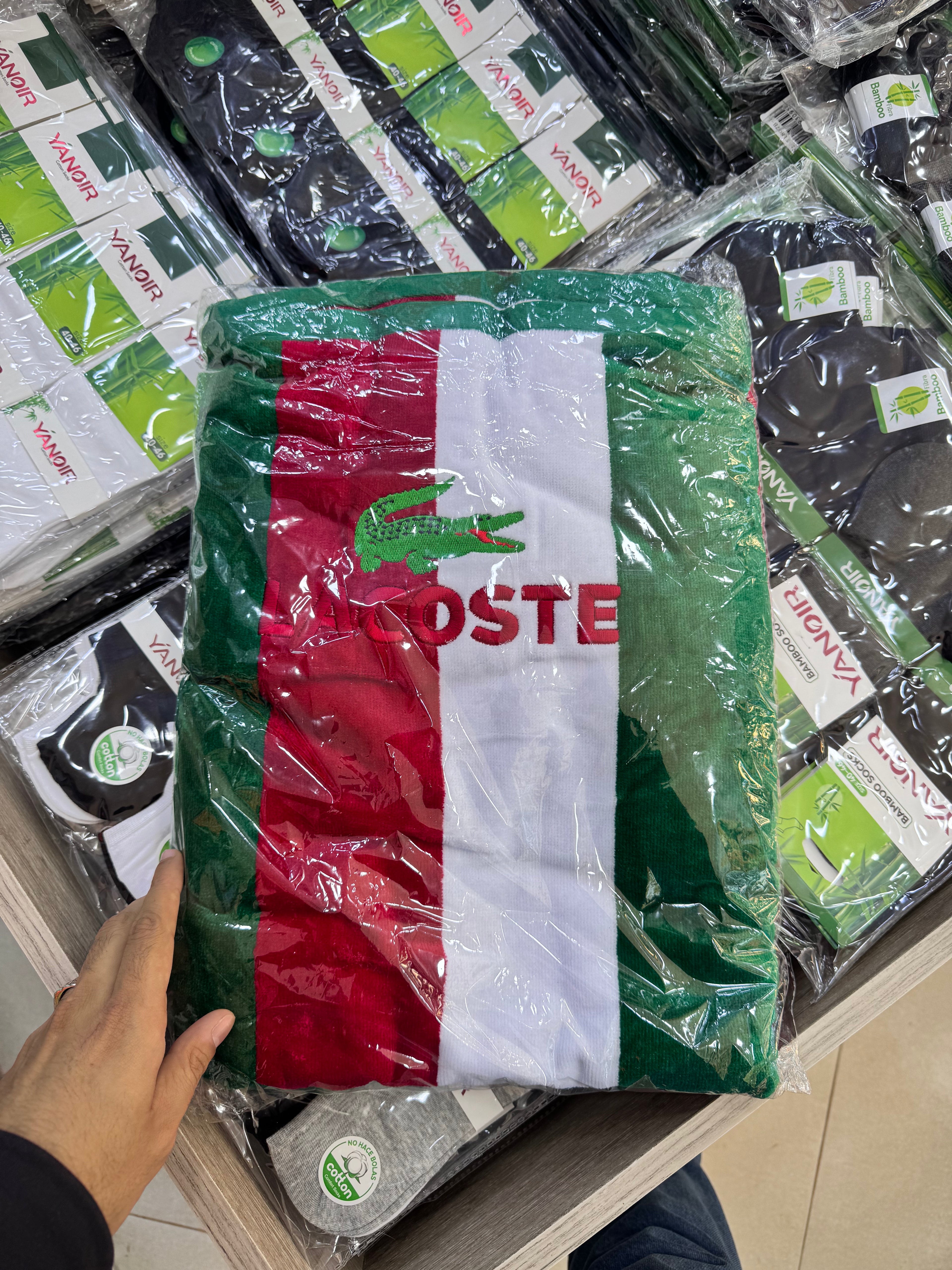 Serviette de Plage Premium – Broderie Haute Qualité (170x95cm)