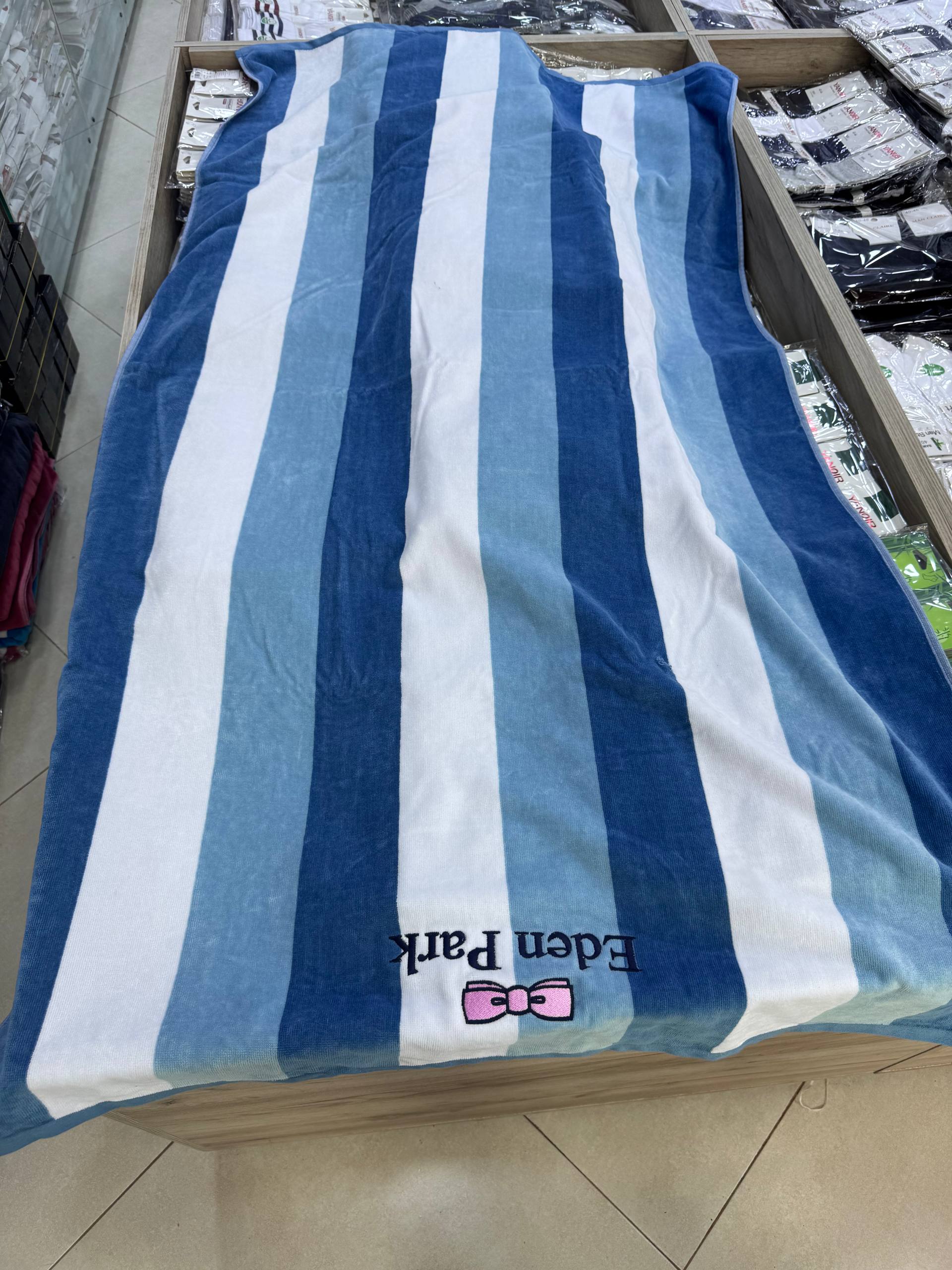 Serviette de Plage Premium – Broderie Haute Qualité (170x95cm)